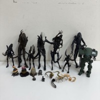 NECA エイリアン 他 フィギュア まとめて